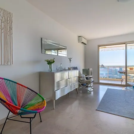 In A With Swimming Pool Wifi *